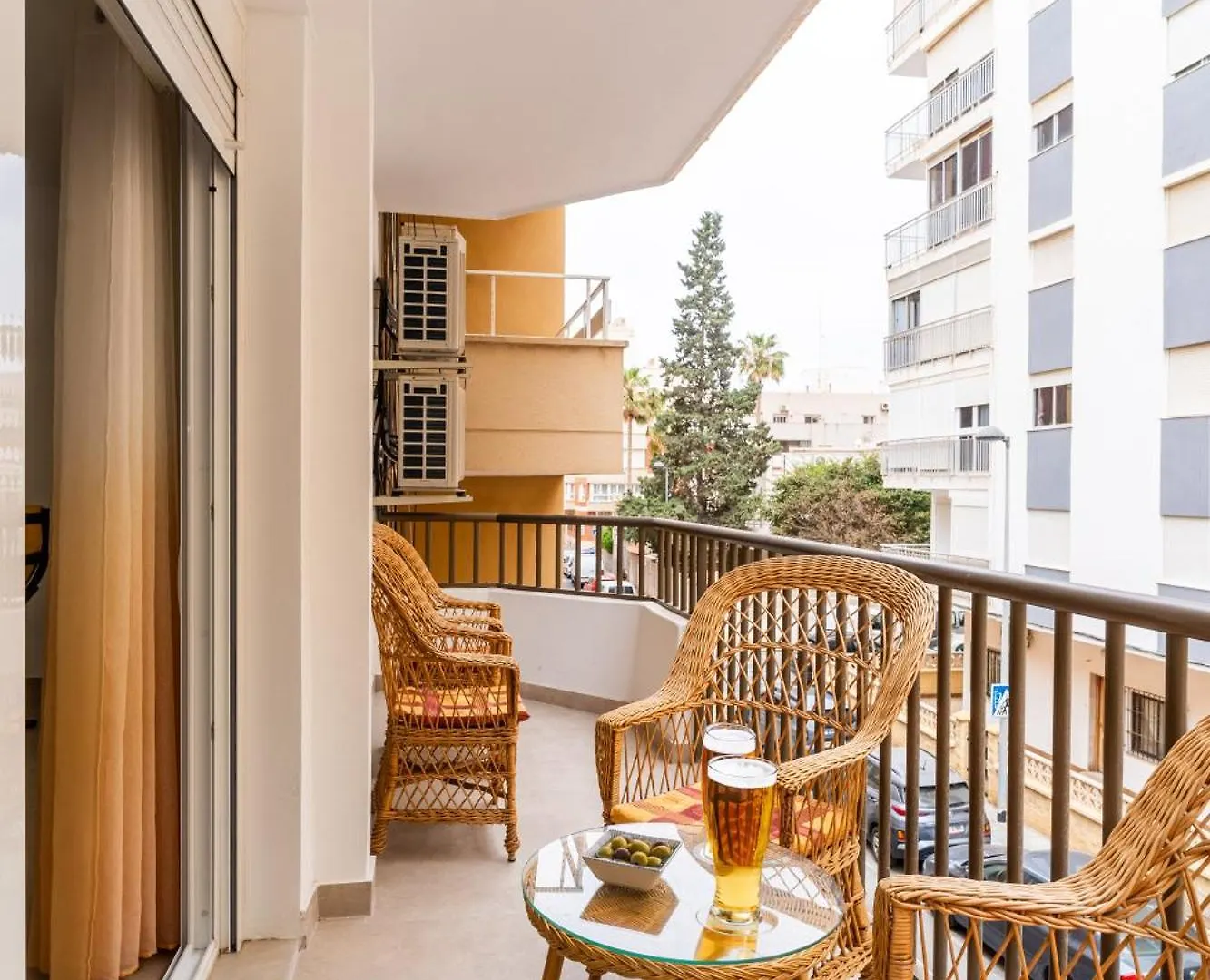 Trendyhomes Almeria Playa 0*,